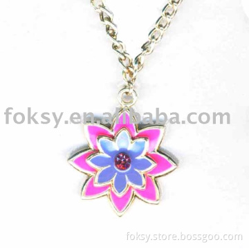 fashion necklace